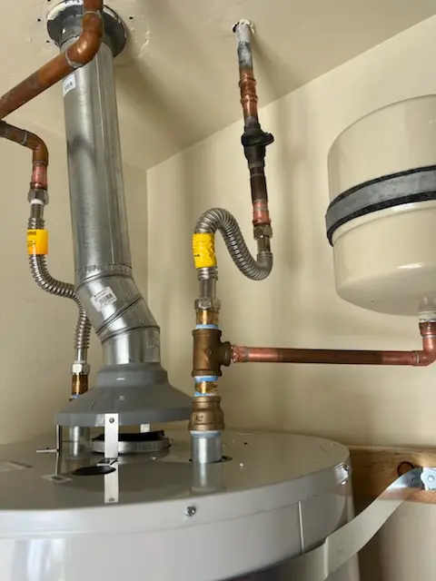 Water heater installation and plumbing repair in Annandale